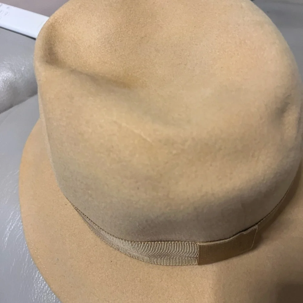 Adolfo Womens Vintage Wool Hat